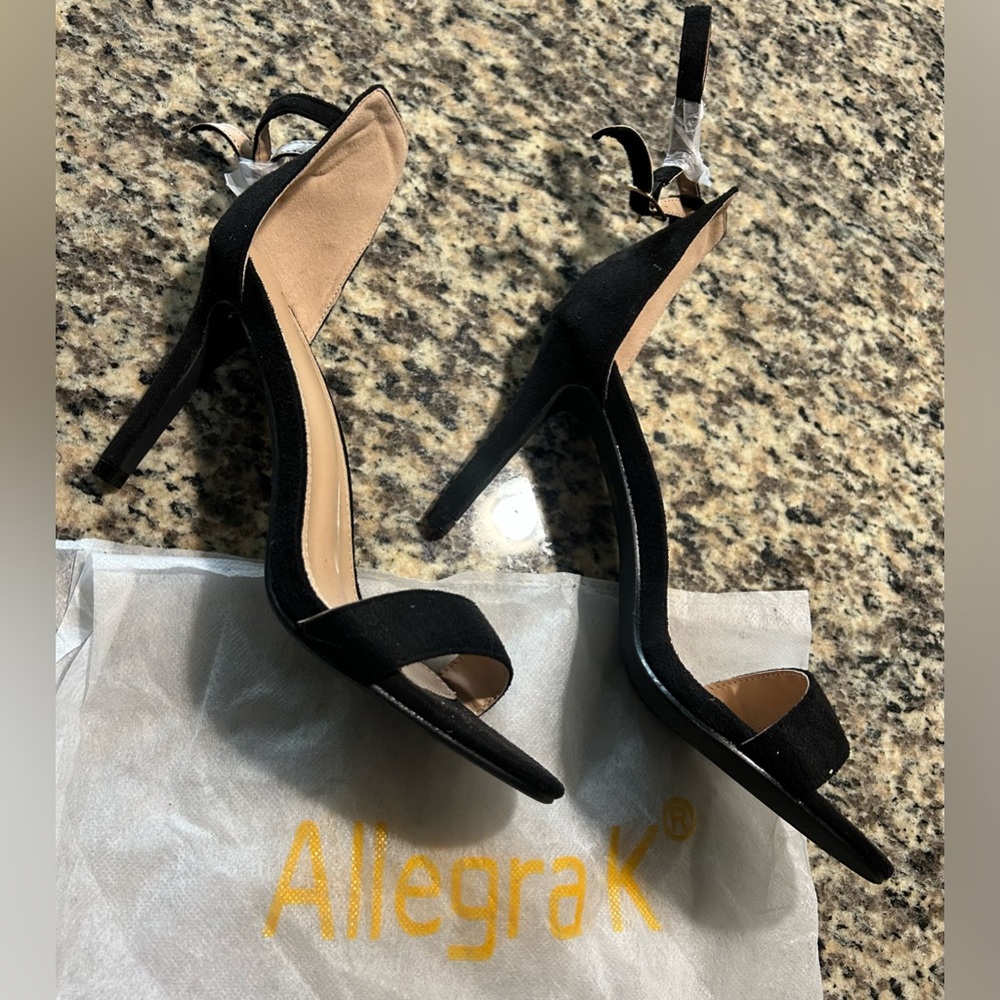 Allegra K Heels Woman’s Black Velvet Ankle Strap Open Toe Party Shoes Sz 8.5